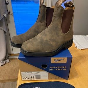 Brand new Blundstone